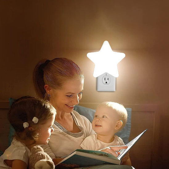 veilleuse bebe accompagne famille pendant lecture